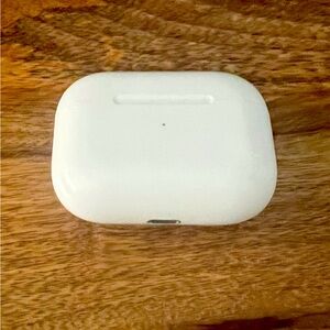 Genuine Apple AirPods Pro 1st Generation Charging Case - Replacement - (A2190)